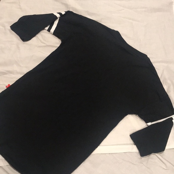 Nike “Just Do It” Number Crewneck Black White Graphic Tee XS - Picture 8 of 9